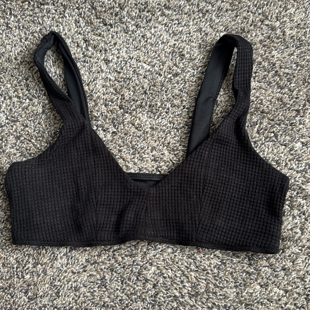 Alo Yoga Waffle Weekend Escape Bra